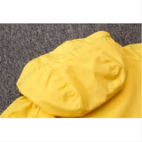 Jaqueta Corta Vento Brasil Preto/Amarelo 18-19